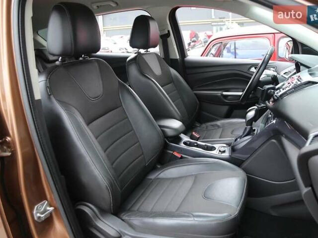 Коричневый Форд Куга, объемом двигателя 2 л и пробегом 107 тыс. км за 13200 $, фото 11 на Automoto.ua