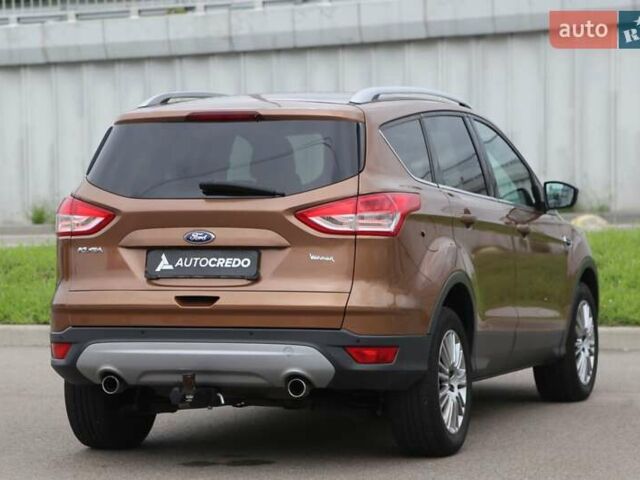 Коричневый Форд Куга, объемом двигателя 2 л и пробегом 107 тыс. км за 13200 $, фото 6 на Automoto.ua
