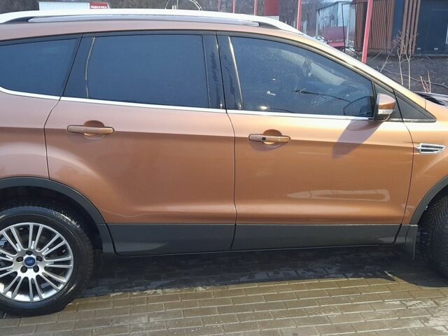 Коричневий Форд Куга, об'ємом двигуна 2 л та пробігом 255 тис. км за 13950 $, фото 2 на Automoto.ua