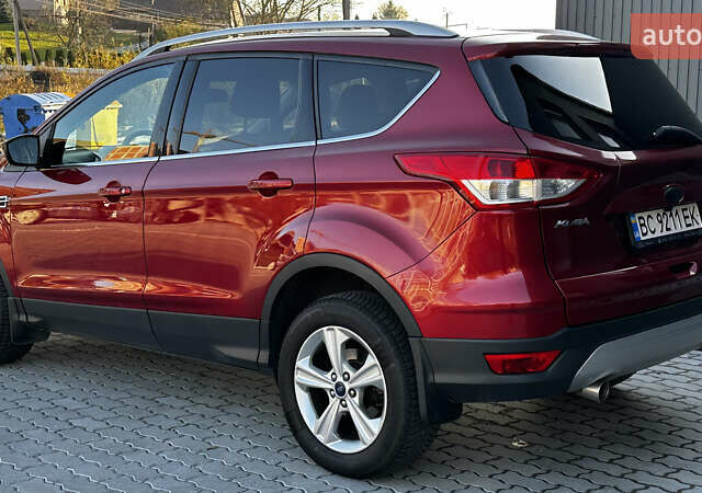 Красный Форд Куга, объемом двигателя 2 л и пробегом 169 тыс. км за 13555 $, фото 14 на Automoto.ua