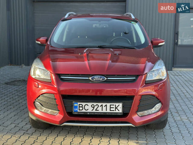 Красный Форд Куга, объемом двигателя 2 л и пробегом 169 тыс. км за 13555 $, фото 8 на Automoto.ua