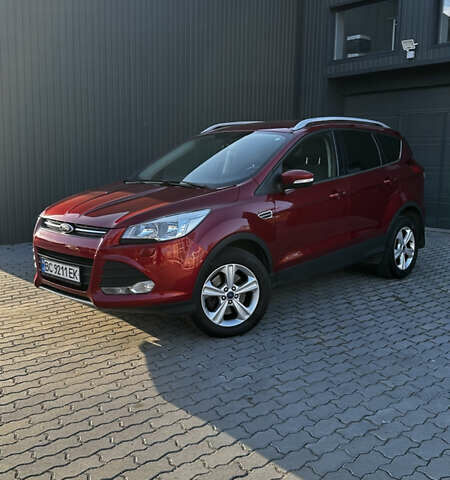 Красный Форд Куга, объемом двигателя 2 л и пробегом 169 тыс. км за 13555 $, фото 6 на Automoto.ua