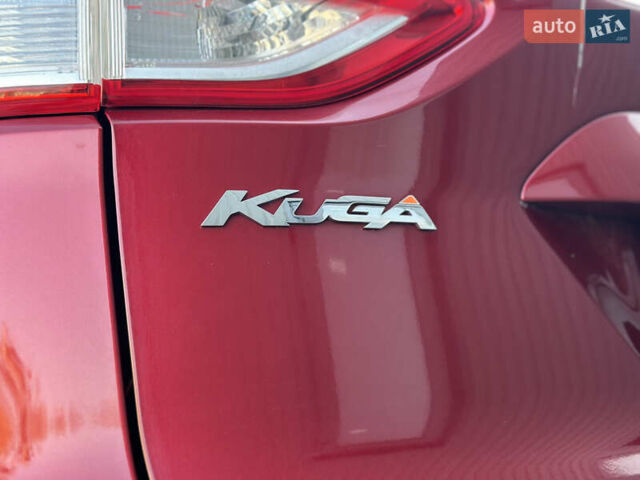 Красный Форд Куга, объемом двигателя 2 л и пробегом 169 тыс. км за 13555 $, фото 23 на Automoto.ua