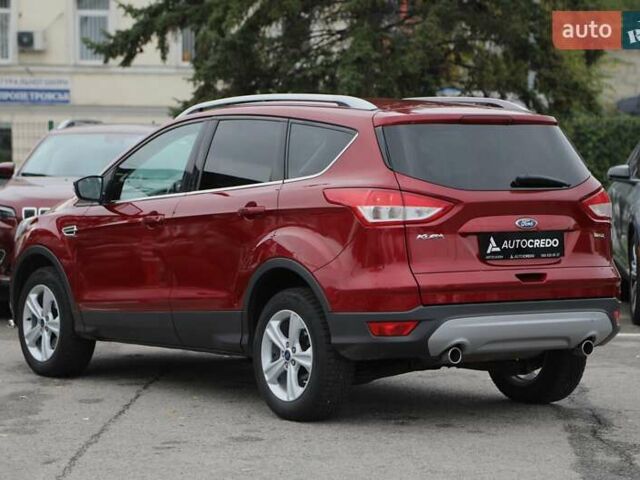 Форд Куга 2015 в Харькове на Automoto.ua Красный Форд Куга, объемом двигателя 2 л и пробегом 146 тыс. км за 15000 $, фото 5 на Automoto.ua