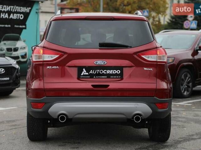 Форд Куга 2015 в Харькове на Automoto.ua Красный Форд Куга, объемом двигателя 2 л и пробегом 146 тыс. км за 15000 $, фото 4 на Automoto.ua