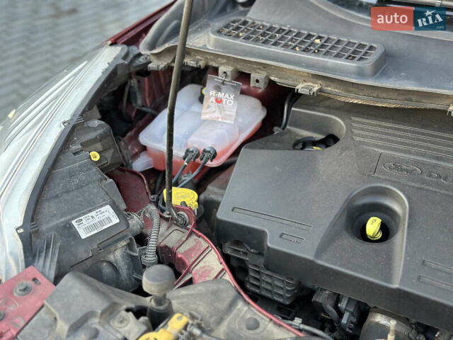 Красный Форд Куга, объемом двигателя 2 л и пробегом 169 тыс. км за 13555 $, фото 47 на Automoto.ua