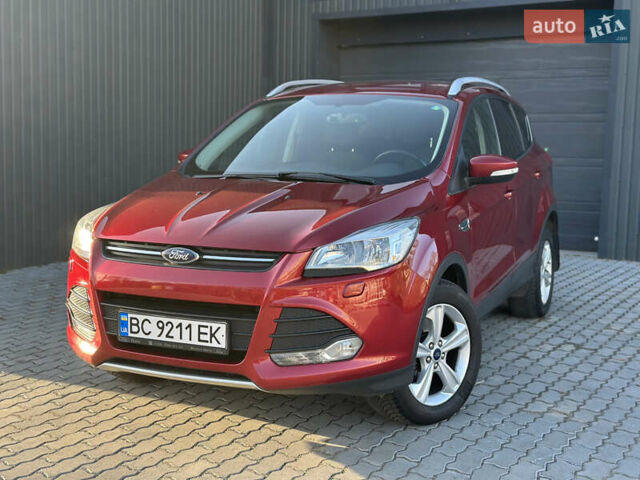 Красный Форд Куга, объемом двигателя 2 л и пробегом 169 тыс. км за 13555 $, фото 1 на Automoto.ua