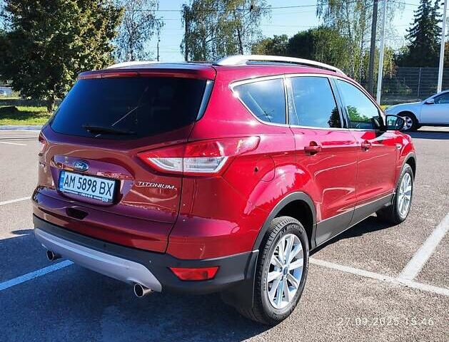 Красный Форд Куга, объемом двигателя 2 л и пробегом 55 тыс. км за 18300 $, фото 8 на Automoto.ua