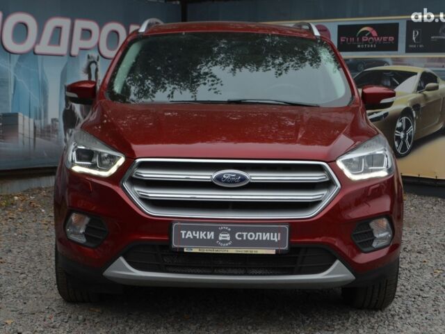 Красный Форд Куга, объемом двигателя 0 л и пробегом 137 тыс. км за 16000 $, фото 1 на Automoto.ua