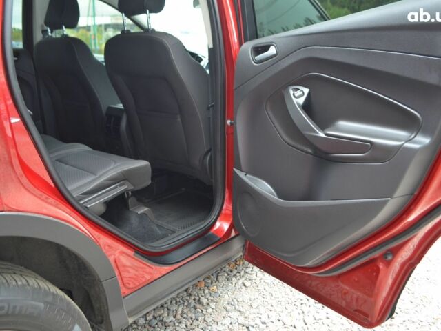 Красный Форд Куга, объемом двигателя 0 л и пробегом 137 тыс. км за 16000 $, фото 19 на Automoto.ua