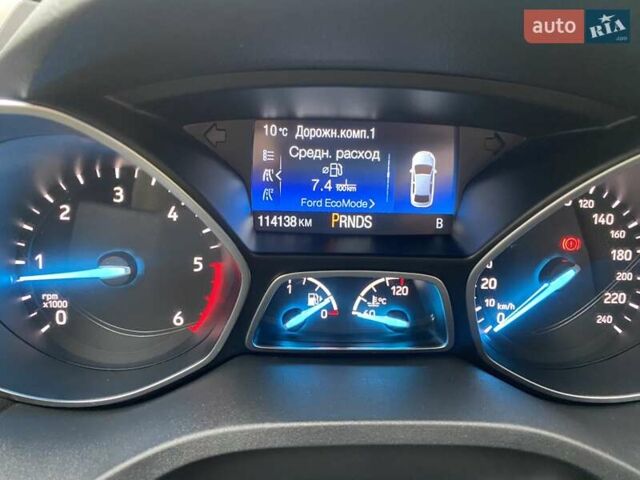 Красный Форд Куга, объемом двигателя 2 л и пробегом 115 тыс. км за 18500 $, фото 11 на Automoto.ua