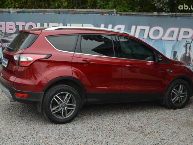 Красный Форд Куга, объемом двигателя 0 л и пробегом 137 тыс. км за 16000 $, фото 6 на Automoto.ua
