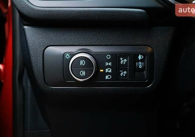 Красный Форд Куга, объемом двигателя 1.5 л и пробегом 48 тыс. км за 21190 $, фото 21 на Automoto.ua