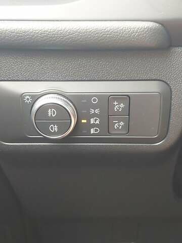 Червоний Форд Куга, об'ємом двигуна 2 л та пробігом 48 тис. км за 29555 $, фото 18 на Automoto.ua