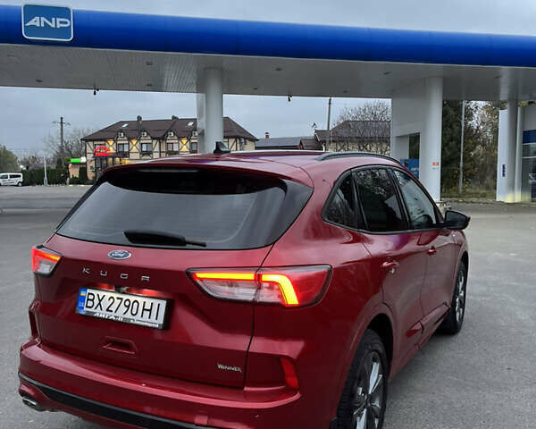 Форд Куга 2021 у Хмельницькому на Automoto.ua Червоний Форд Куга, об'ємом двигуна 1.5 л та пробігом 49 тис. км за 24700 $, фото 22 на Automoto.ua