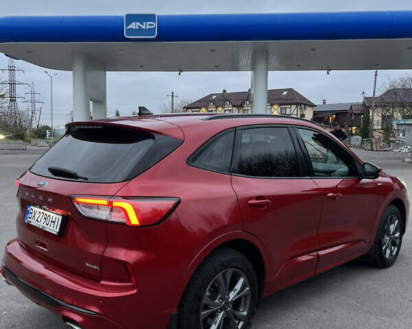 Форд Куга 2021 у Хмельницькому на Automoto.ua Червоний Форд Куга, об'ємом двигуна 1.5 л та пробігом 49 тис. км за 24700 $, фото 21 на Automoto.ua