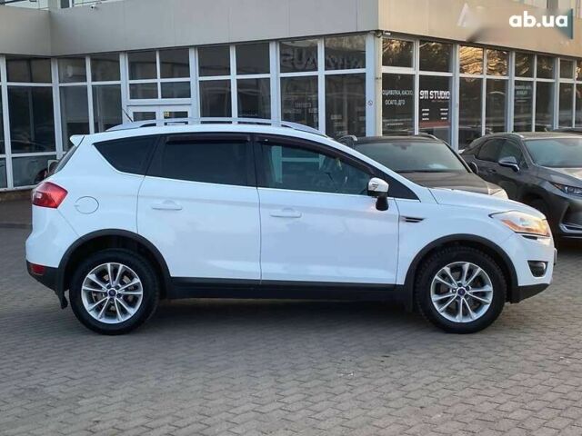 Форд Куга, объемом двигателя 2 л и пробегом 181 тыс. км за 10200 $, фото 4 на Automoto.ua