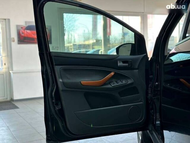 Форд Куга, об'ємом двигуна 2 л та пробігом 296 тис. км за 8990 $, фото 25 на Automoto.ua