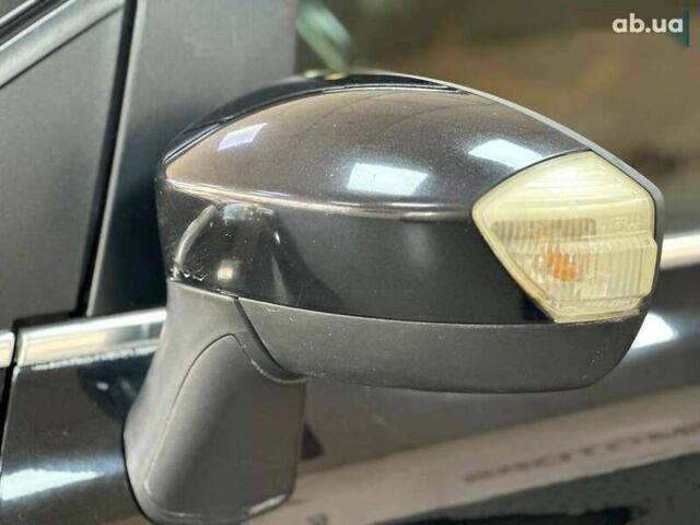 Форд Куга, об'ємом двигуна 2 л та пробігом 296 тис. км за 8990 $, фото 15 на Automoto.ua