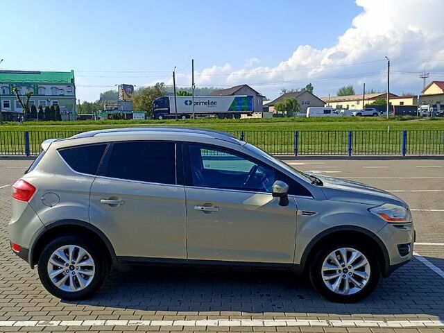 Форд Куга, об'ємом двигуна 2 л та пробігом 270 тис. км за 8800 $, фото 2 на Automoto.ua