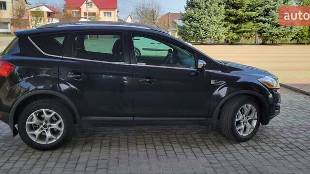 Форд Куга, объемом двигателя 2.5 л и пробегом 180 тыс. км за 9700 $, фото 13 на Automoto.ua