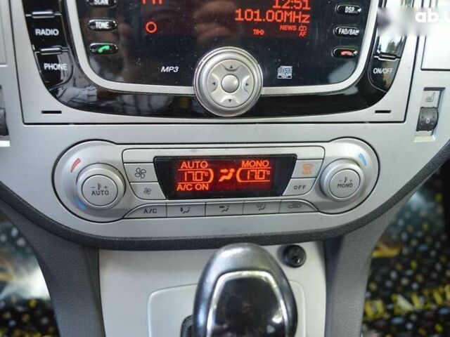 Форд Куга, объемом двигателя 2.5 л и пробегом 122 тыс. км за 11800 $, фото 29 на Automoto.ua
