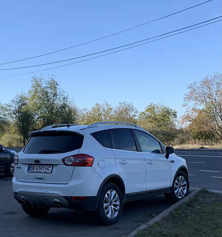 Форд Куга, объемом двигателя 2 л и пробегом 246 тыс. км за 10200 $, фото 2 на Automoto.ua