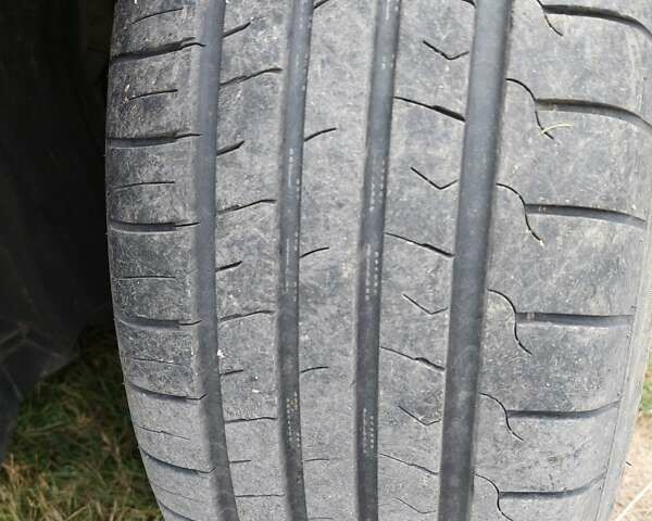 Форд Куга, объемом двигателя 2 л и пробегом 180 тыс. км за 12000 $, фото 34 на Automoto.ua
