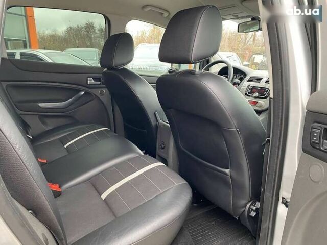 Форд Куга, объемом двигателя 2 л и пробегом 200 тыс. км за 9450 $, фото 26 на Automoto.ua