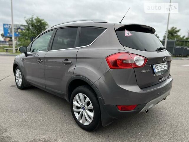 Форд Куга, объемом двигателя 2 л и пробегом 155 тыс. км за 8800 $, фото 14 на Automoto.ua