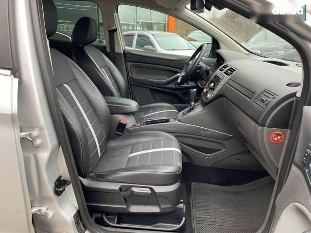 Форд Куга, объемом двигателя 2 л и пробегом 200 тыс. км за 9450 $, фото 27 на Automoto.ua