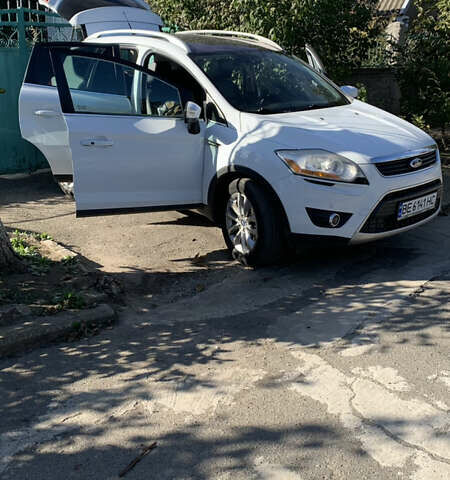 Форд Куга, объемом двигателя 2 л и пробегом 246 тыс. км за 10200 $, фото 3 на Automoto.ua
