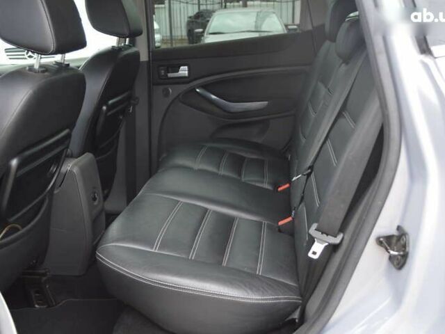 Форд Куга, объемом двигателя 2.5 л и пробегом 122 тыс. км за 12000 $, фото 17 на Automoto.ua