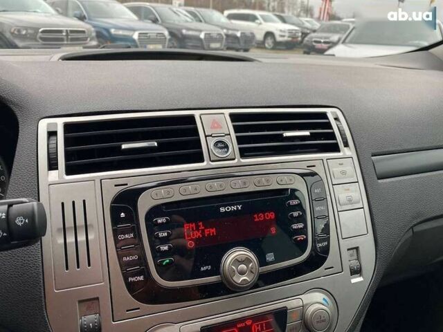 Форд Куга, объемом двигателя 2 л и пробегом 200 тыс. км за 9450 $, фото 18 на Automoto.ua