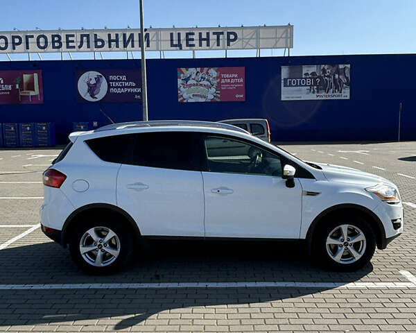 Форд Куга, объемом двигателя 2 л и пробегом 246 тыс. км за 11400 $, фото 11 на Automoto.ua