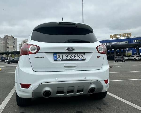 Форд Куга, объемом двигателя 2.52 л и пробегом 250 тыс. км за 11000 $, фото 8 на Automoto.ua