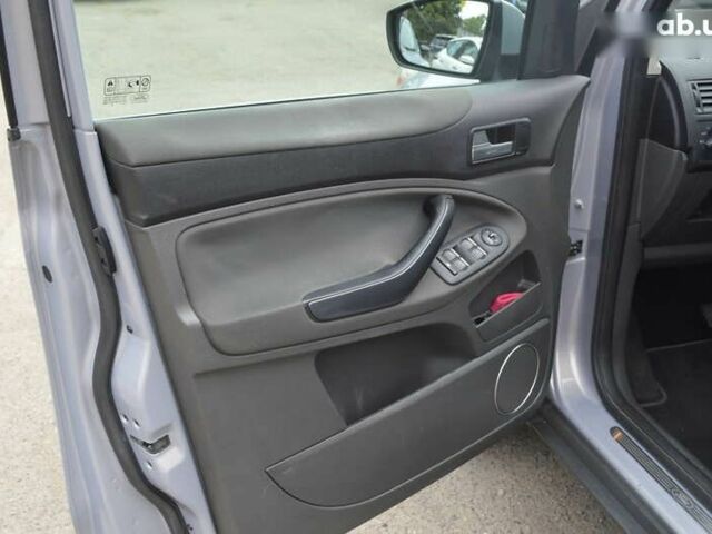 Форд Куга, объемом двигателя 2.5 л и пробегом 122 тыс. км за 12000 $, фото 8 на Automoto.ua