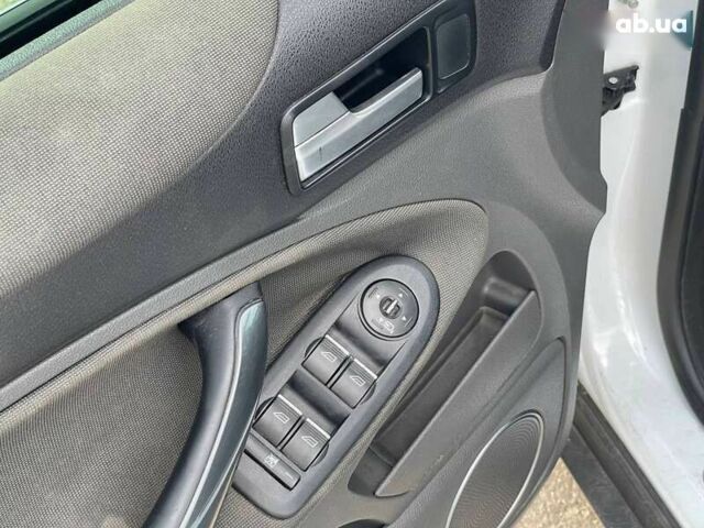 Форд Куга, объемом двигателя 2 л и пробегом 206 тыс. км за 9790 $, фото 17 на Automoto.ua