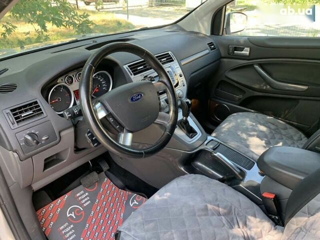 Форд Куга, объемом двигателя 2 л и пробегом 131 тыс. км за 12500 $, фото 25 на Automoto.ua