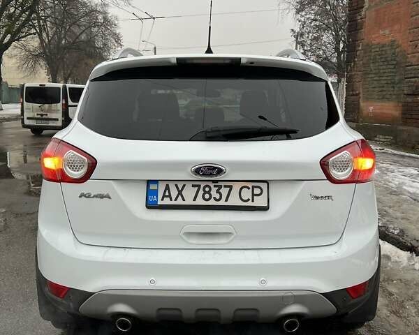 Форд Куга, об'ємом двигуна 2 л та пробігом 160 тис. км за 10000 $, фото 3 на Automoto.ua