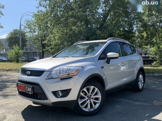 Форд Куга, объемом двигателя 2 л и пробегом 131 тыс. км за 12500 $, фото 4 на Automoto.ua