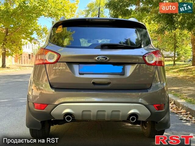 Форд Куга 2012 у Миколаєві на Automoto.ua Форд Куга, об'ємом двигуна 2 л та пробігом 215 тис. км за 11700 $, фото 2 на Automoto.ua