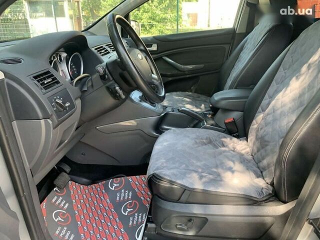 Форд Куга, объемом двигателя 2 л и пробегом 131 тыс. км за 12500 $, фото 23 на Automoto.ua