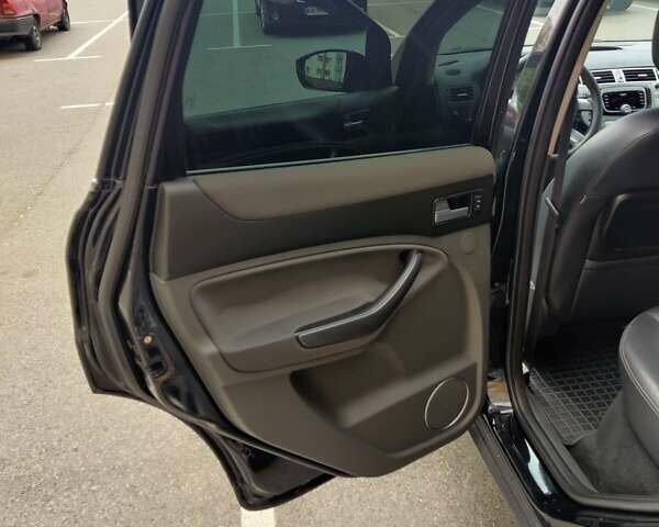 Форд Куга, объемом двигателя 2.5 л и пробегом 172 тыс. км за 11999 $, фото 16 на Automoto.ua
