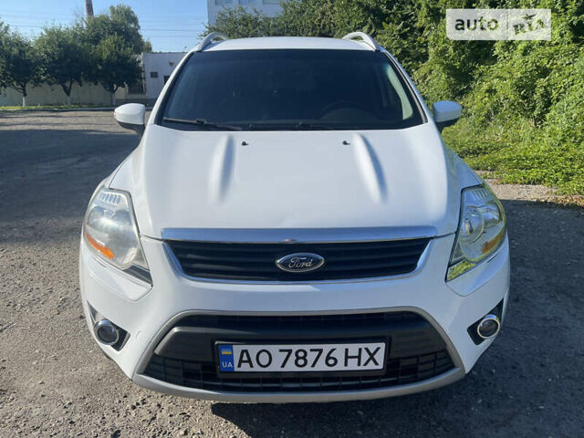 Форд Куга, объемом двигателя 2 л и пробегом 145 тыс. км за 11900 $, фото 6 на Automoto.ua