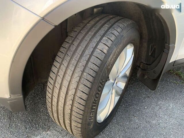 Форд Куга, объемом двигателя 2 л и пробегом 131 тыс. км за 12500 $, фото 13 на Automoto.ua