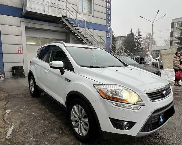 Форд Куга, об'ємом двигуна 2 л та пробігом 160 тис. км за 10000 $, фото 5 на Automoto.ua