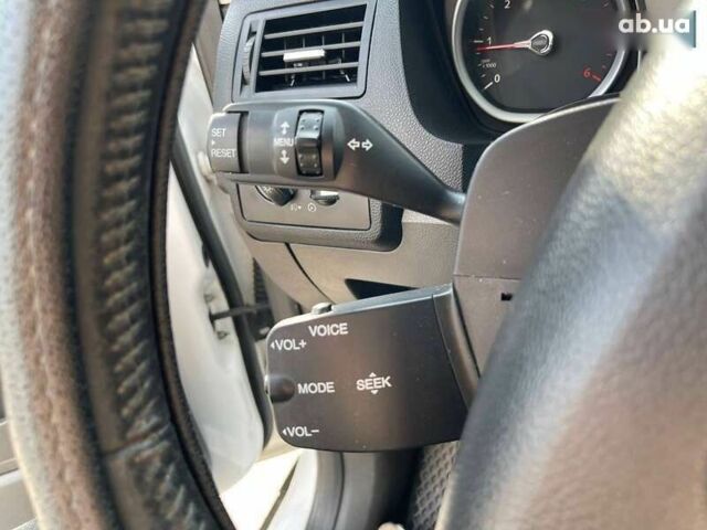 Форд Куга, объемом двигателя 2 л и пробегом 206 тыс. км за 9790 $, фото 23 на Automoto.ua