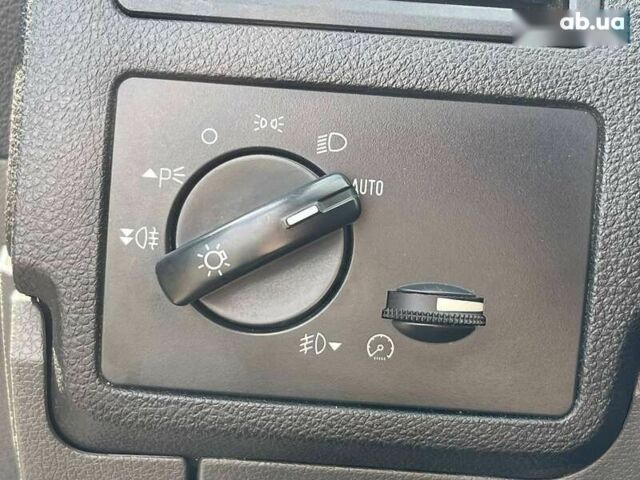 Форд Куга, объемом двигателя 2 л и пробегом 206 тыс. км за 9790 $, фото 18 на Automoto.ua