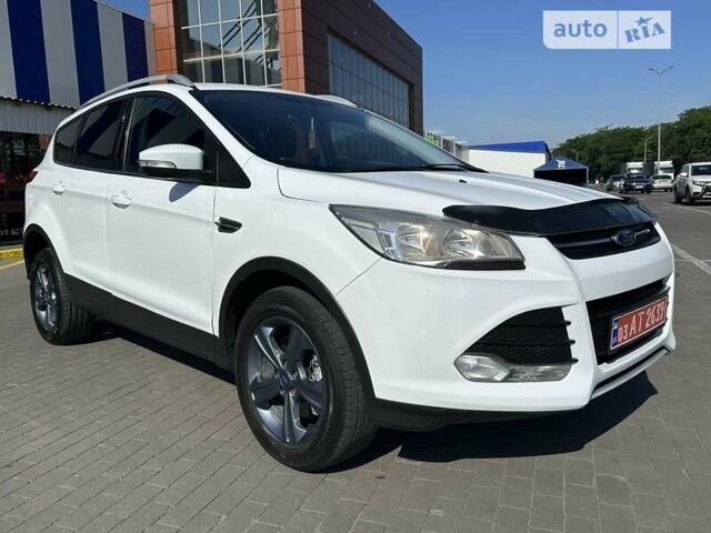 Форд Куга, объемом двигателя 2 л и пробегом 142 тыс. км за 12300 $, фото 5 на Automoto.ua